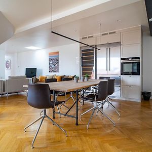 Appartement met Drie Slaapkamers